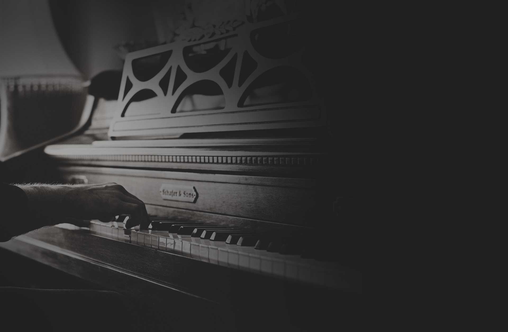 Man music black and white keyboard technology white 62572 pxhere com hero.jpg
